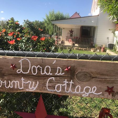 Dora'S Country Cottage Ескаланте Екстериор снимка
